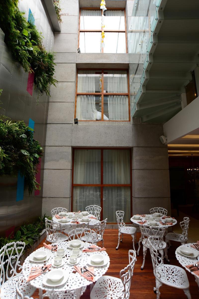 Marquiz Hotel Boutique Quito Exterior photo