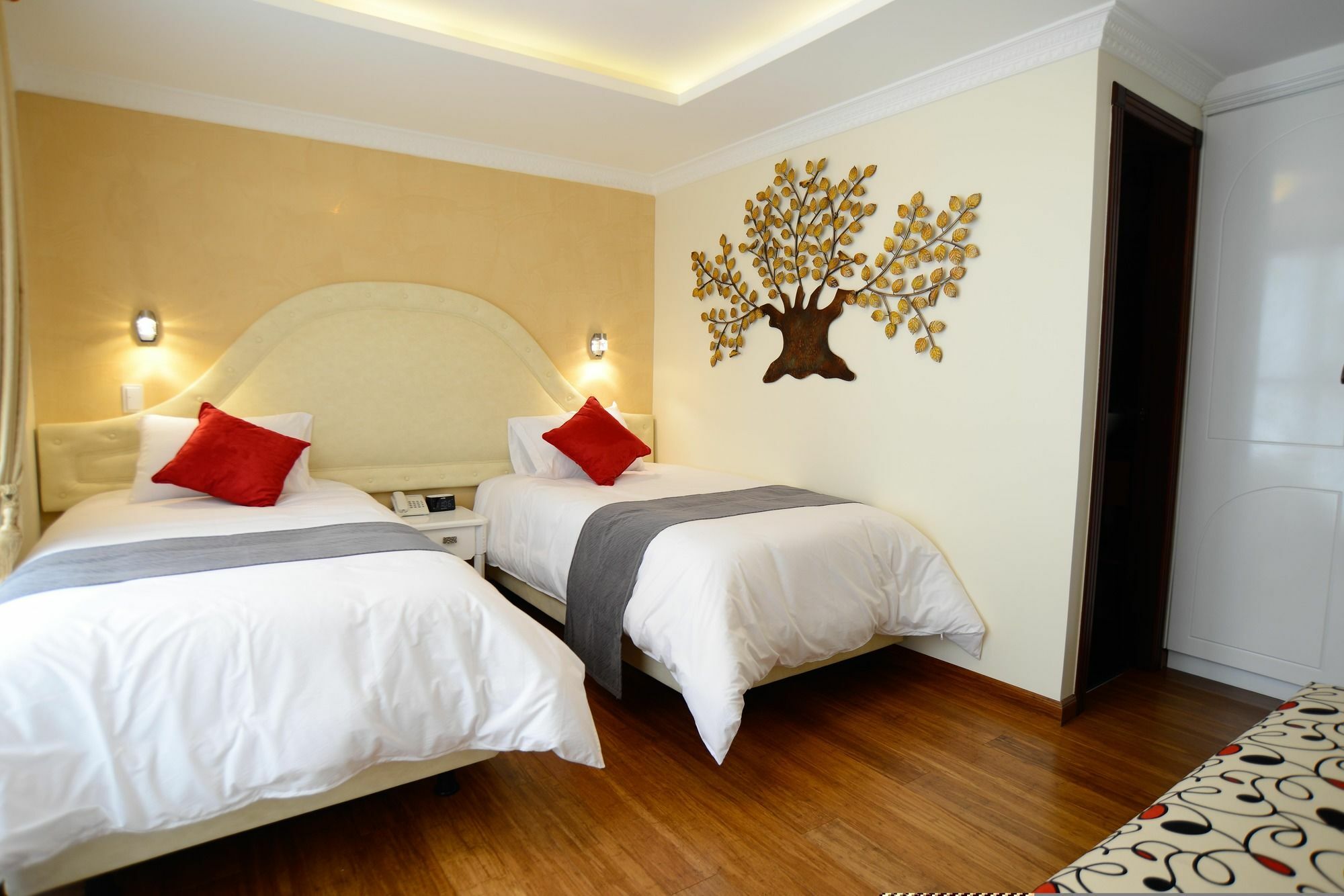 Marquiz Hotel Boutique Quito Exterior photo