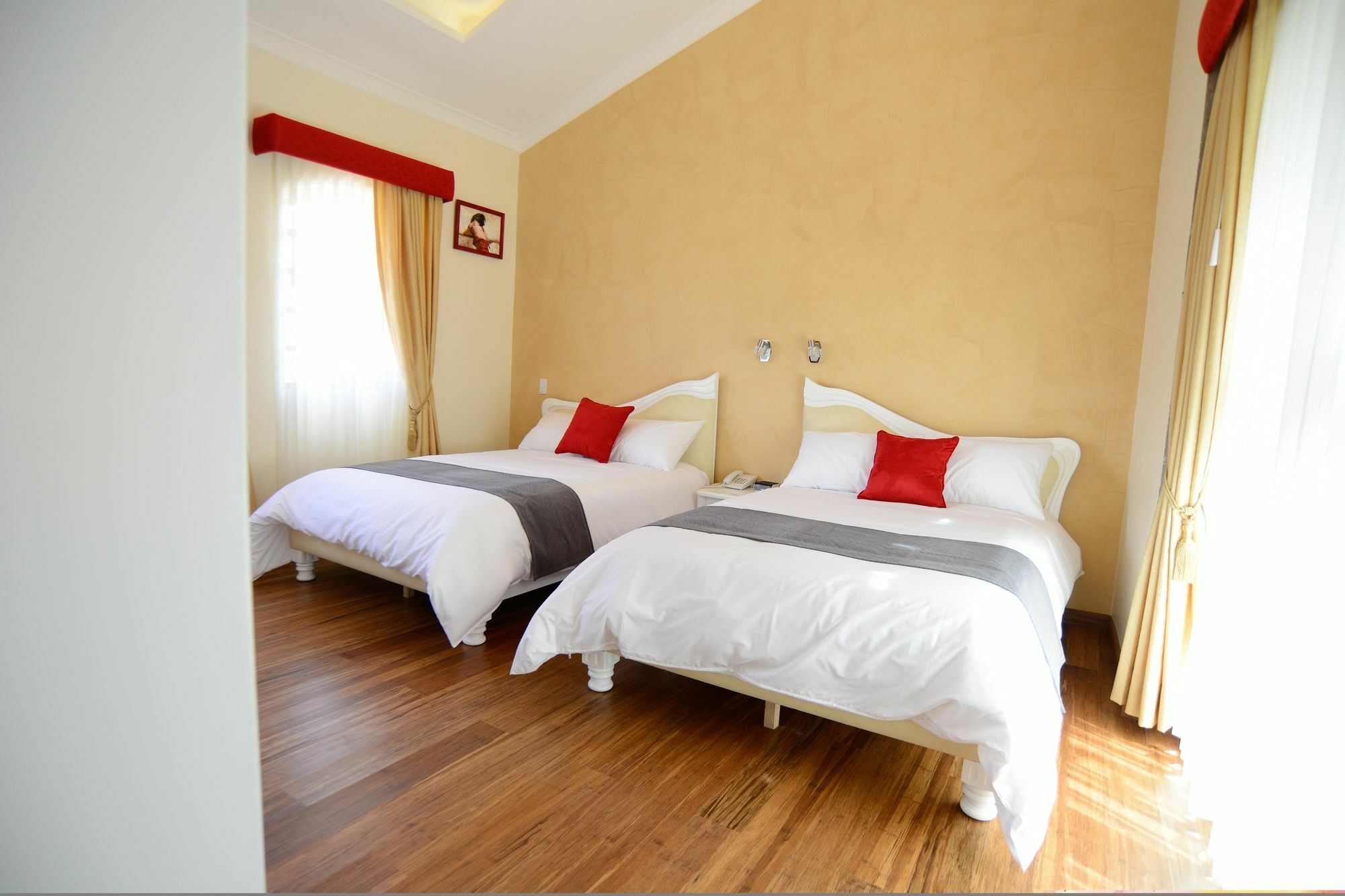 Marquiz Hotel Boutique Quito Exterior photo